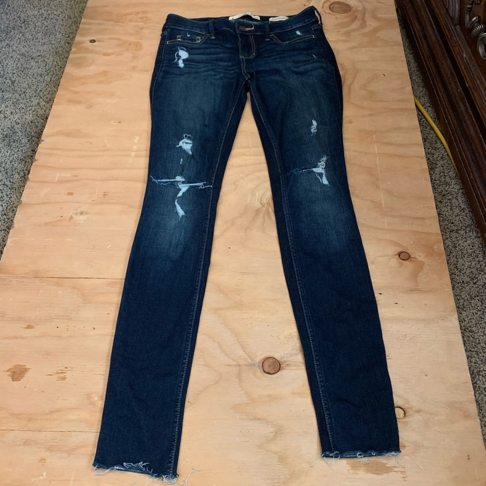 Hollister low rise dark wash jeans super skinny